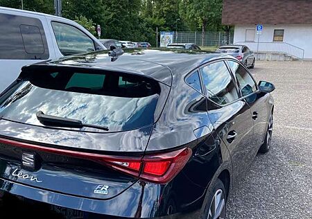 Seat Leon Sportstourer 1.4 e-Hybrid DSG FR