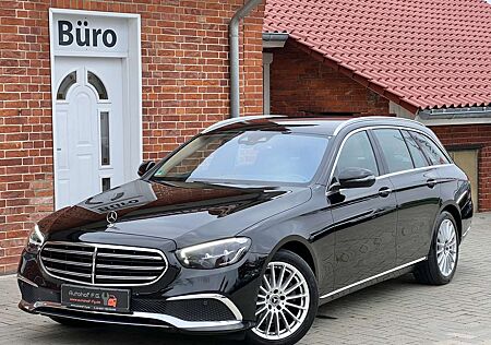 Mercedes-Benz E 220 EKlasse T-Modell E220d*LUXURY/AHK/CARPLAY*