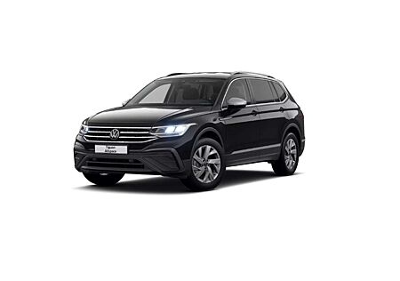 VW Tiguan Allspace Volkswagen 2.0TDI DSG Life LED Navi AHK Rear View