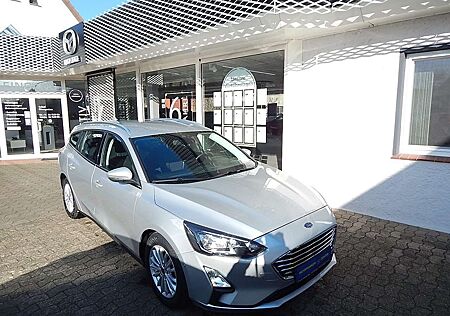 Ford Focus Turnier Titanium