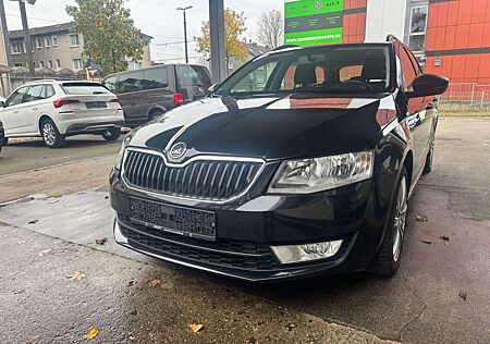 Skoda Octavia Combi Active 1.Hand