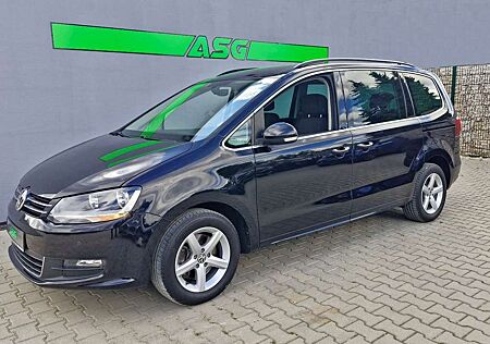 VW Sharan Volkswagen Comfortline 2,0 TDI /DSG/ 7-Sitzer /Navi