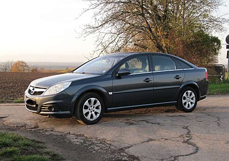 Opel Vectra 1.8 Edition Plus