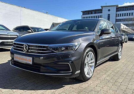 VW Passat Volkswagen Variant GTE AHK IQ.LIGHT ALCANTARA 360 18
