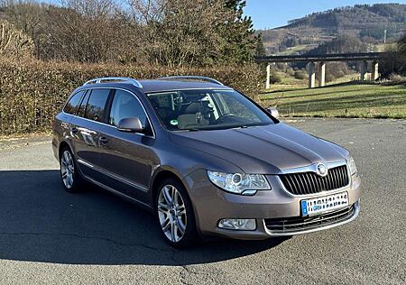 Skoda Superb Combi 2.0 TDI DSG Comfort