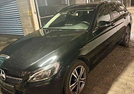 Mercedes-Benz C 220 d T 9G-TRONIC Avantgarde