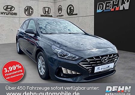 Hyundai i30 1.5 T-GDI 7-DCT Trend SHZ PDC Kamera