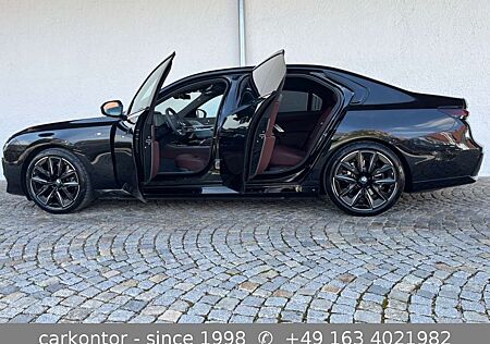 BMW i7 xDr 60 *M SPORT PRO*LOUNGE SEAT*B&W DI*LUSSO*