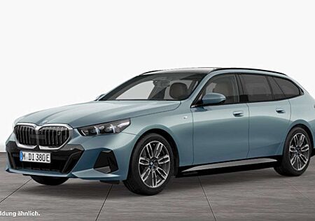 BMW i5 eDrive40 Touring M Sport | B&W | Pano.Dach | ACC |