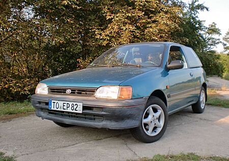 Toyota Starlet 1.3i Oldtimer