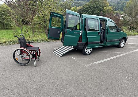 Peugeot Partner Behindertengerecht Rampe