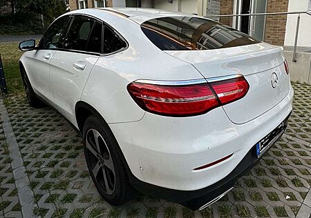 Mercedes-Benz GLC 250 4Matic 9G-TRONIC Exclusive