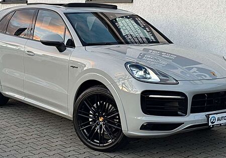 Porsche Cayenne E-Hybrid Platinum Edition Approved