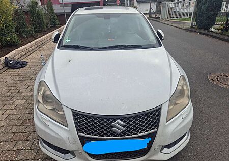 Suzuki Kizashi 2.4 4x4 CVT Sport