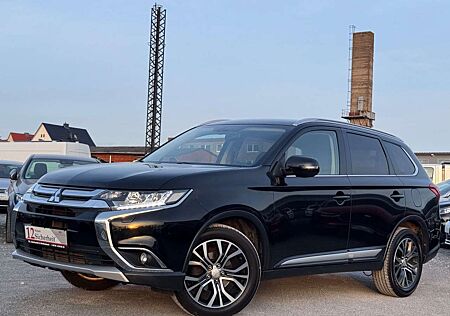Mitsubishi Outlander SUV-Star+ 4WD/NAVI/EURO 6