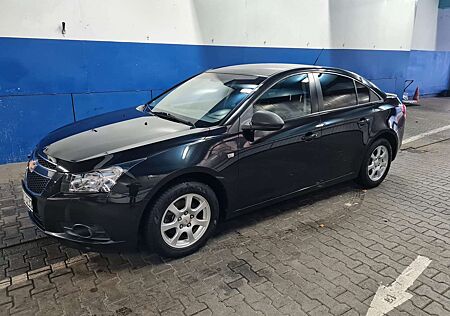 Chevrolet Cruze 2.0 LS