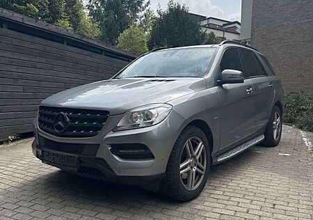Mercedes-Benz ML 350 7G-Tronic BlueTec 4Matic | TÜV NEU | VOLL