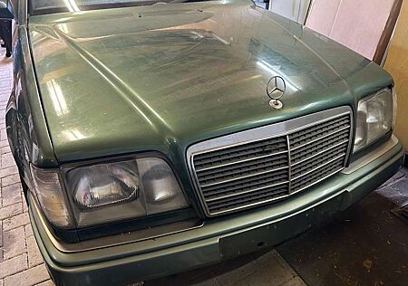 Mercedes-Benz 300 TD