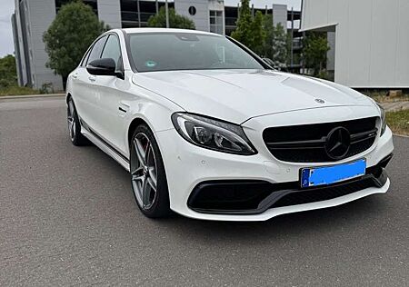 Mercedes-Benz C 63 AMG S Speedshift 7G-MCT