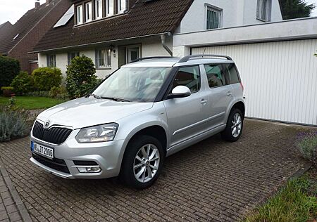 Skoda Yeti 1.2 TSI Joy 1.Hand*KlimaAUT*PDC*SHZ*TÜVneu