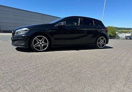 Mercedes-Benz A 200 CDI AMG Line