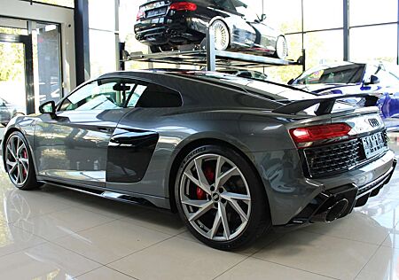 Audi R8 V10 PERFORMANCE 620PS QUATTRO KARHU EDITION 1-HAND