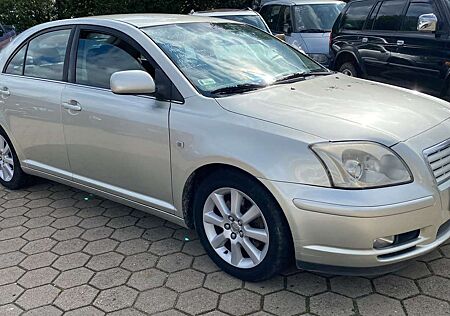 Toyota Avensis 2.0 Sol Liftback