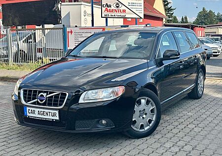 Volvo V70 Summum 2,4 D5 AWD AUTOMATIK + XENON+ EL-DACH