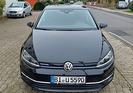 VW Golf Volkswagen 1.5 TSI ACT OPF BlueMotion IQ.DRIVE