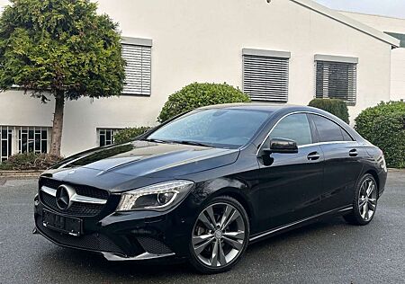 Mercedes-Benz CLA 180 *BI-XENON*NAVI*90-TKM*