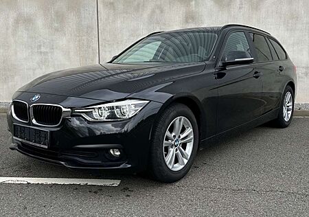 BMW 318 Baureihe 3 Touring d LED/E Sitze