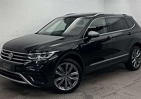 VW Tiguan Allspace Volkswagen 2.0 TDI 4M 7SITZ+PANO+AHK+STANDHZG