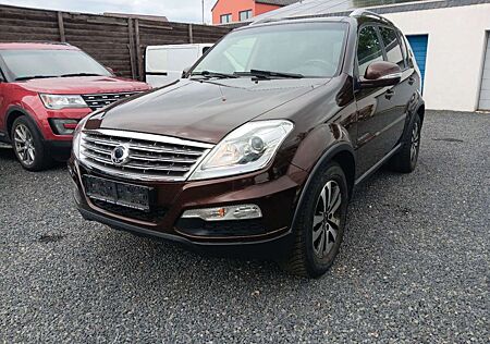 SsangYong Rexton W RX200 e-XDi Quartz 4WD