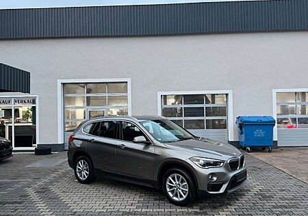 BMW X1 18i Autom LED Nav AHK Temp