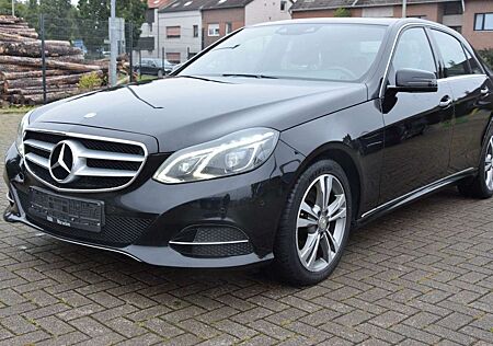 Mercedes-Benz E 350 BlueTEC 4-Matic*Navi*SSD*Standheizung*TV*