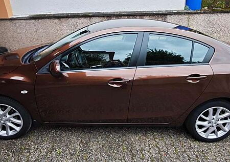 Mazda 3 1.6 MZR Edition (Stufheck)