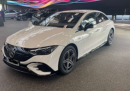 Mercedes-Benz EQE 300 AMG Line