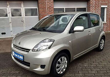 Daihatsu Sirion 5T