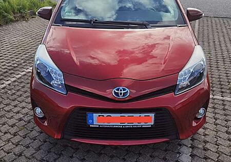 Toyota Yaris Hybrid 1.5 VVT-i Club