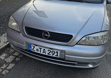 Opel Astra 1.6