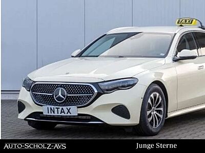 Mercedes-Benz E 200 d T-Modell TAXI Umbau durch INTAX