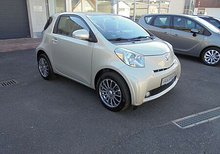 Toyota iQ + 98PS Sportpaket*Teilleder*SHZ*PDC*Keyless*
