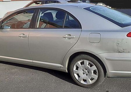Toyota Avensis 1.8 VVT-i