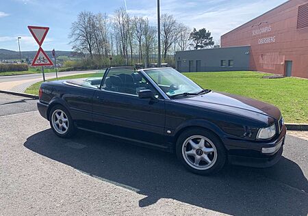 Audi Cabriolet 2.0 Akoya