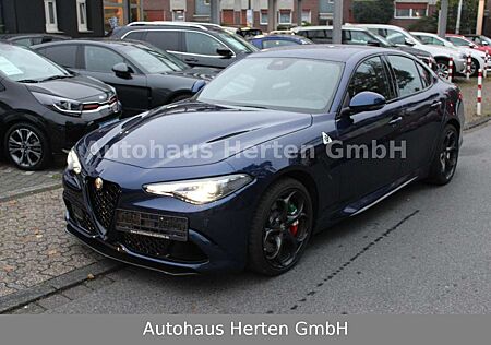 Alfa Romeo Giulia Quadrifoglio 2.9T*ACC*CARBON*10TKM*VOLL*