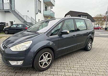 Ford Galaxy 2.0 TDCi DPF Aut. Trend