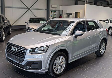 Audi Q2 35 TFSI S tronic sport Navi Kamera PDC