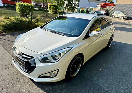 Hyundai i40 5 Star Edition*Alu 18"*Erst 91TKM*Klima*E-Fenster!