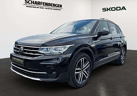 VW Tiguan Volkswagen Elegance 4Motion *Navi,RFK,PLA*