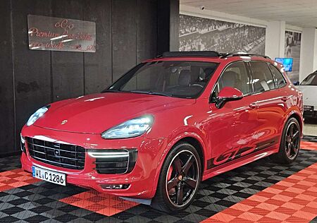 Porsche Cayenne GTS *SPORTDESIGN* (BOSE/PANO/CHRONO/PASM